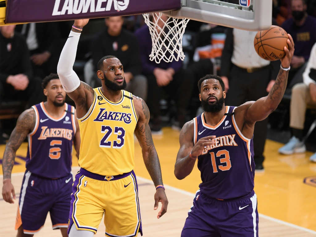 湖人全力追逐14+10中锋!浓眉表态见效,佩林卡终于妥协? 湖人全力追逐14+10中锋!浓眉表态见效,佩林卡终于妥协?